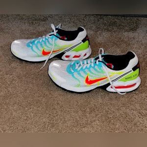Womens Nike Torch 4. Size 10
